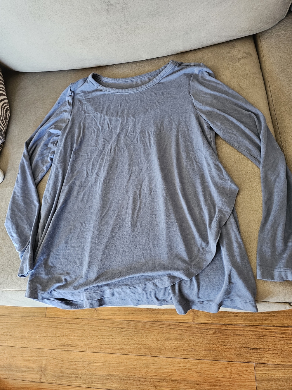 GAP Maternity Long Sleeve Scoop Neck Tee - Blue Gray
